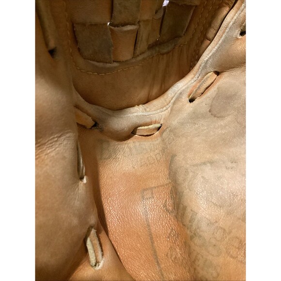 Louisville Slugger Leather 13.5" Softball Baseball Glove Right Hand Throw LPS8 - Picture 14 of 16